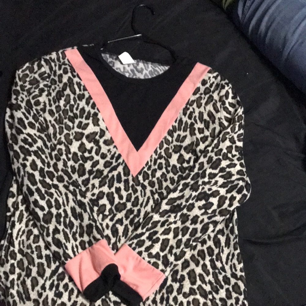 Animal print top
